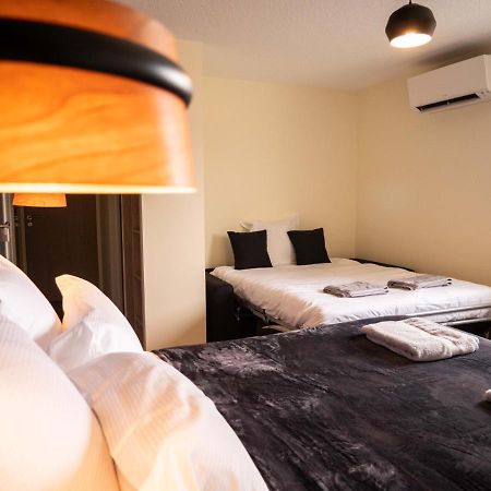 Logis Hotels Le Saint Pierre Moncoutant Esterno foto